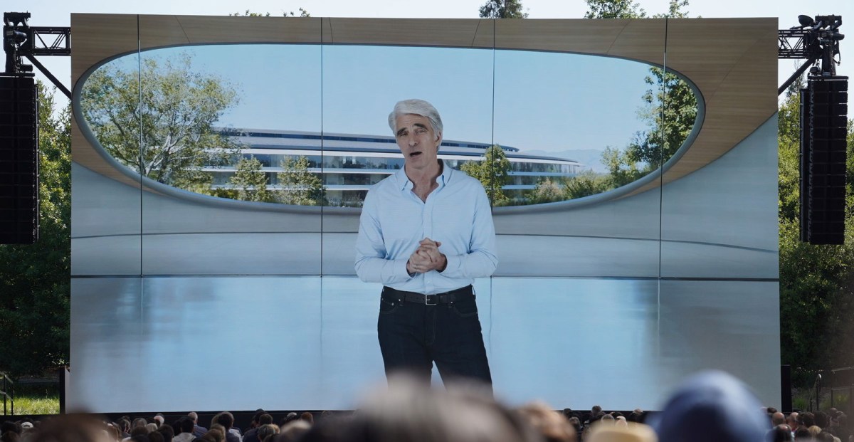 Крейг Федерігі підтверджує, що перша спроба Apple створити AI Siri була недостатньо вдалою