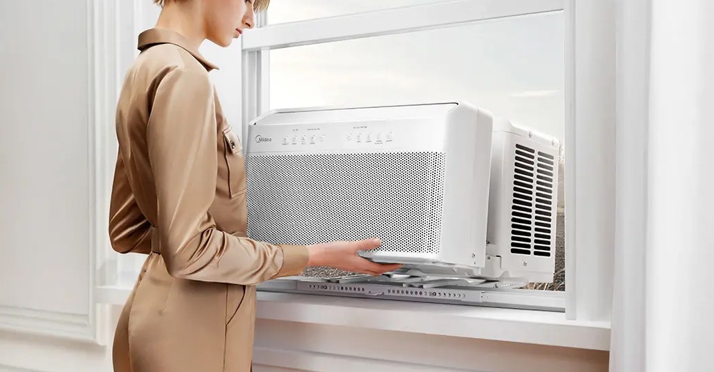 Midea відкликає свої кондиціонери у формі букви U через ймовірність росту цвілі