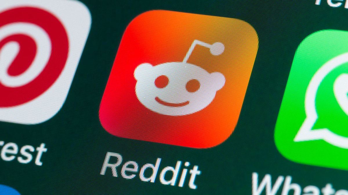 Reddit впроваджує перевірку віку у Великій Британії відповідно до нових правил