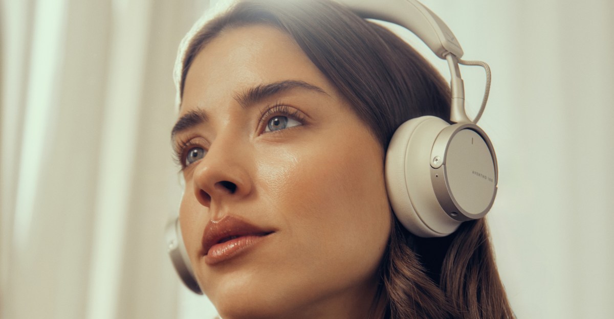 Beyerdynamic оновила бездротові навушники Aventho 100 з значним покращенням акумулятора