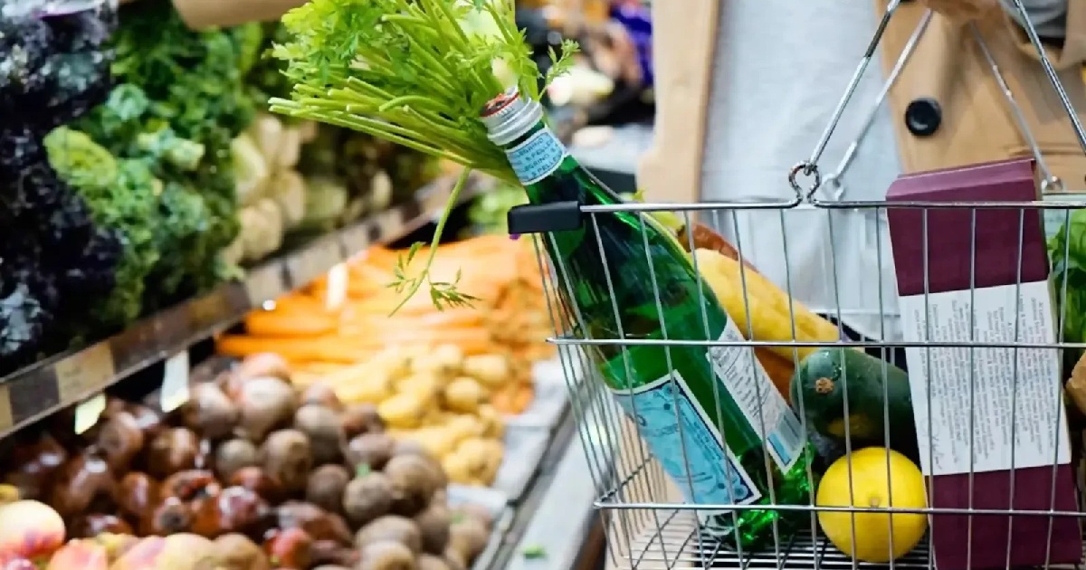 У червні 2025 року ціни на продукти підвищилися на 1,4%, особливо виросли ціни на фрукти