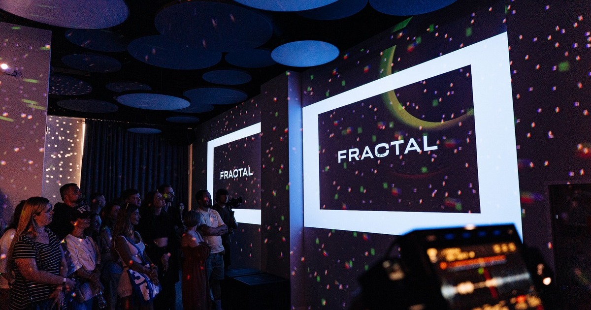 Грайливий Простір з DJ-столом та Душовими. FRACTAL відкрила новий простір у Києві
