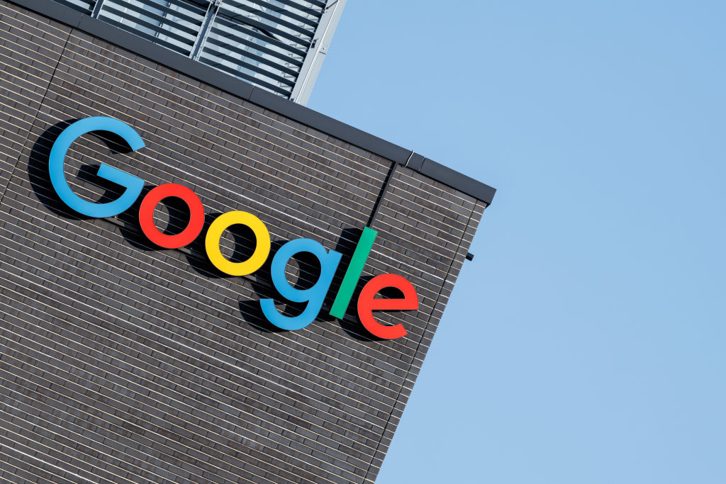 NotebookLM від Google тепер дозволяє налаштовувати стиль своїх подкастів з використанням ШІ