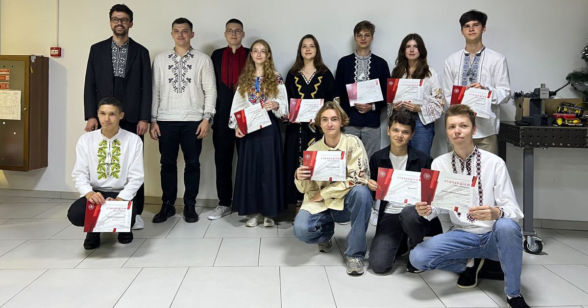 MacPaw уклала партнерську угоду з УКУ, що забезпечить студентам стипендії та можливості для досліджень у сфері штучного інтелекту