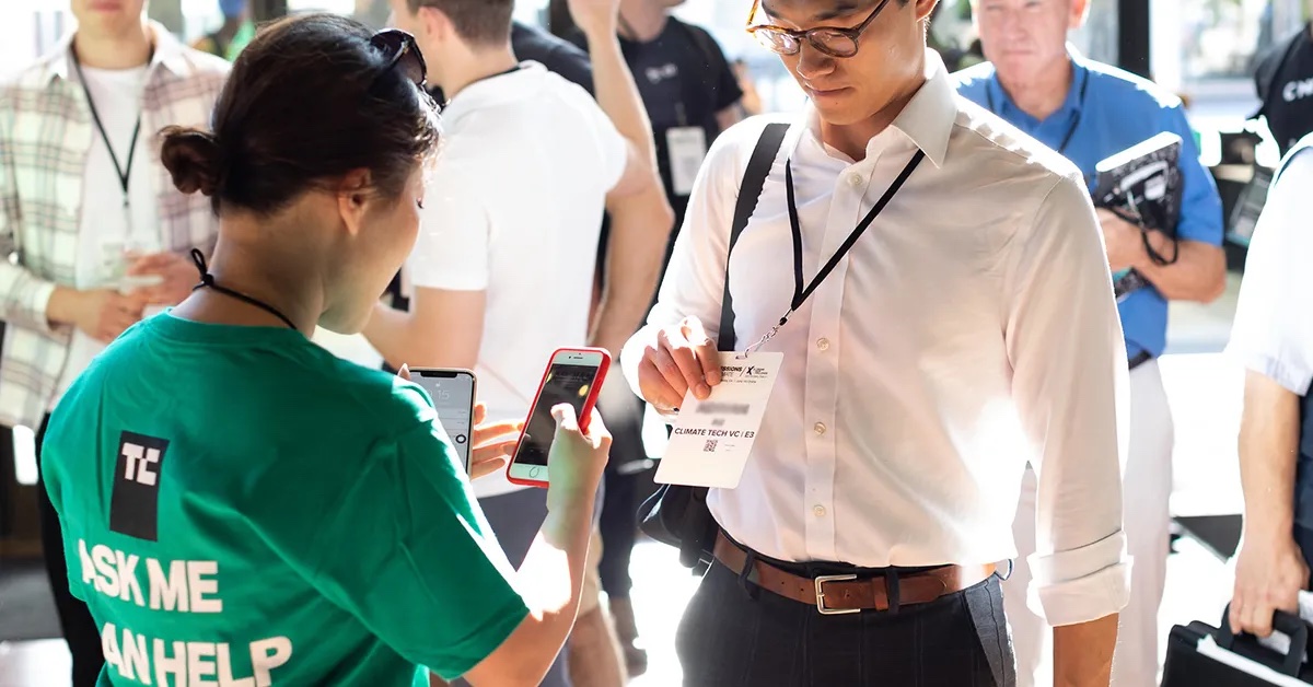 Стань волонтером на Disrupt 2025, поки є можливість