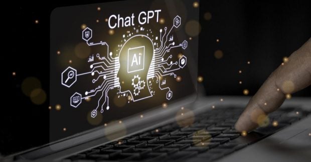 Автор ChatGPT попередив, що штучний інтелект може "несподівано підкорити світ